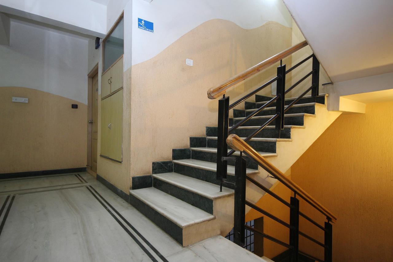 Oyo 5934 Lokaz Otel Bangalore Dış mekan fotoğraf