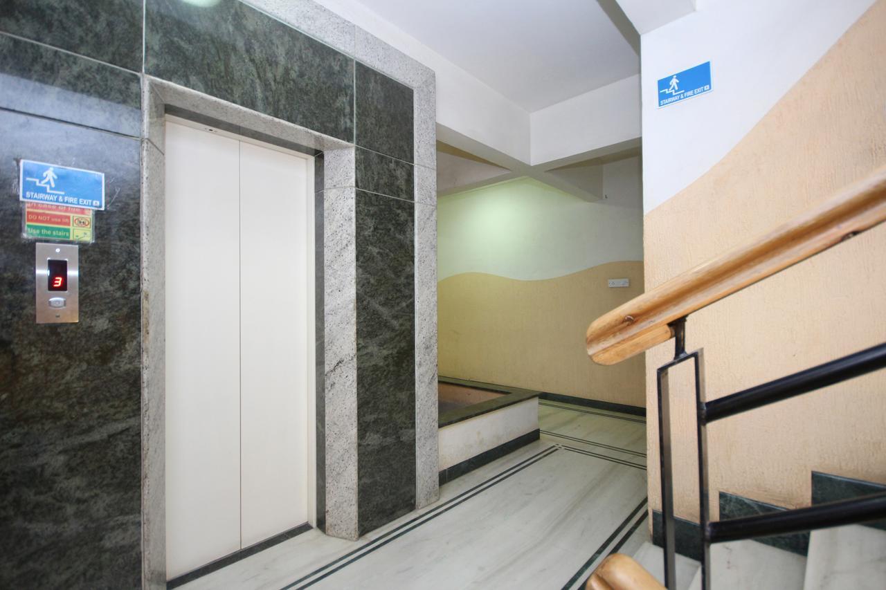 Oyo 5934 Lokaz Otel Bangalore Dış mekan fotoğraf